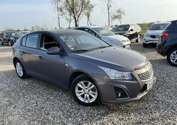 Chevrolet Cruze cena 23400 przebieg: 166000, rok produkcji 2013 z Ostrołęka małe 352